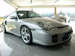 Silber Neu 2025 Porsche 996 Coupé | 449.000 €