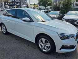 Weiß Gebraucht 2023 Skoda Scala Style Kleinwagen | 23.750 € (Guter Preis)