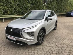 Silber Gebraucht 2022 Mitsubishi Outlander SUV | 23.990 €