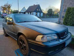 Schwarz Gebraucht 1999 Volvo V70 Kombi | 1.500 €