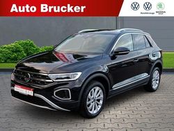 Schwarz Gebraucht 2024 VW T-Roc Style SUV | 29.420 € (Fairer Preis)