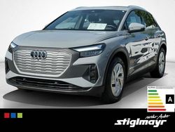 Grau Gebraucht 2022 Audi Q4 e-tron Comfort SUV | 24.920 € (Fairer Preis)