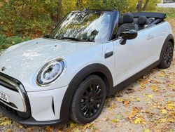 Silber Gebraucht 2022 Mini Cooper Cabriolet Classic Cabrio | 28.400 € (Fairer Preis)