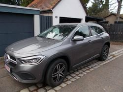 Silber Gebraucht 2022 Mercedes GLA180 Progressive SUV | 33.911 € (Etwas zu teuer)