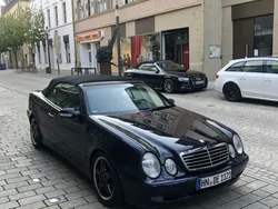 Blau Gebraucht 2001 Mercedes CLK230 Elegance Cabrio | 4.200 € (Superpreis)