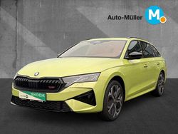 Grün Neu 2025 Skoda Octavia RS Kombi | 48.590 € (Teuer)