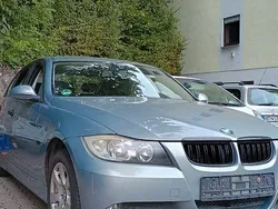 Grau Gebraucht 2005 BMW 318 Limousine | 4.700 € (Teuer)