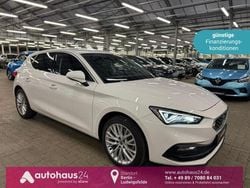 Weiß Gebraucht 2021 Seat Leon XCELLENCE Limousine | 20.490 € (Guter Preis)