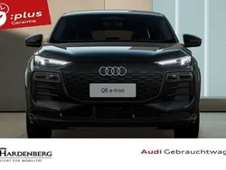 Mythosschwarz metallic Gebraucht 2025 Audi Q6 Sportback e-tron Performance SUV | 84.555 €