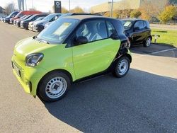 Bodypanels in lime green Gebraucht 2021 Smart ForTwo Electric Drive Coupé | 8.250 € (Guter Preis)