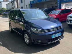 Night blue metallic Gebraucht 2012 VW Touran Comfortline Van / Kleinbus | 12.900 € (Teuer)