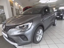 Grau Gebraucht 2021 Renault Captur Zen SUV | 21.850 € (Teuer)