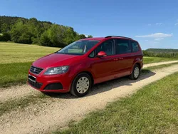 Rot Gebraucht 2016 VW Sharan Van / Kleinbus | 15.999 € (Fairer Preis)