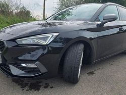 Schwarz Gebraucht 2022 Seat Leon FR Limousine | 20.500 € (Fairer Preis)