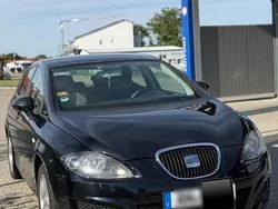 Schwarz Gebraucht 2010 Seat Leon Kleinwagen | 2.350 € (Guter Preis)
