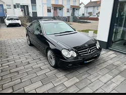 Schwarz Gebraucht 2006 Mercedes CLK320 Avantgarde Coupé | 11.700 € (Teuer)
