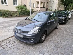 Grau Gebraucht 2006 Renault Clio II Kleinwagen | 999 € (Guter Preis)