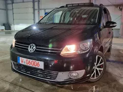 Schwarz Gebraucht 2010 VW Touran Comfortline Van / Kleinbus | 6.799 € (Fairer Preis)