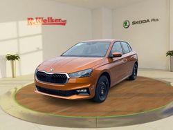 Phoenixorange metallic Neu 2025 Skoda Fabia Essence Kleinwagen | 22.190 € (Etwas zu teuer)