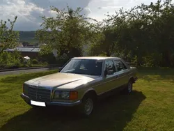 Grün Gebraucht 1983 Mercedes 280 SE Limousine | 4.950 €
