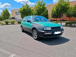 Grün Gebraucht 1996 VW Golf III Limousine | 300 €