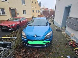 Blau Gebraucht 2013 Renault Mégane III Limousine | 4.500 € (Fairer Preis)