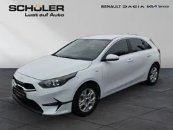 Weiß Gebraucht 2024 Kia Ceed Vision Limousine | 22.800 € (Superpreis)