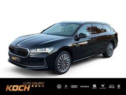 Ebony schwarz metallic Neu 2025 Skoda Superb LAURIN & KLEMENT Kombi | 49.999 € (Etwas zu teuer)
