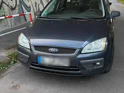 Grau Gebraucht 2008 Ford Focus Kombi | 700 € (Superpreis)