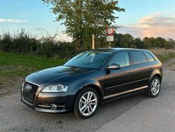Grau Gebraucht 2011 Audi A3 Kleinwagen | 7.400 € (Fairer Preis)