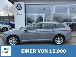 Grau Gebraucht 2022 VW Passat Business Kombi | 28.940 € (Etwas zu teuer)