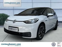 Schwarz Gebraucht 2022 VW ID.3 Pro Performance Kleinwagen | 20.770 € (Guter Preis)