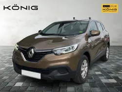 Cappucino brown Gebraucht 2017 Renault Kadjar Life SUV | 10.990 € (Fairer Preis)