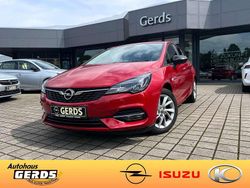 Peperoncino red Gebraucht 2021 Opel Astra Edition Kleinwagen | 14.100 € (Fairer Preis)