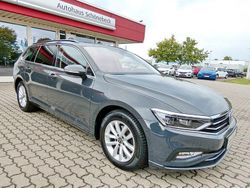 Grau Gebraucht 2021 VW Passat Business Kombi | 20.642 € (Fairer Preis)