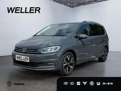 Grau Gebraucht 2021 VW Touran Highline Van / Kleinbus | 30.280 € (Fairer Preis)