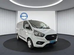 Weiß Gebraucht 2019 Ford Transit Custom Trend Van / Kleinbus | 16.999 € (Superpreis)