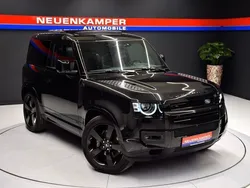 Schwarz Gebraucht 2023 Land Rover Defender SUV | 99.990 € (Superpreis)