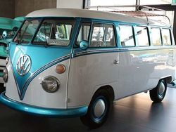 Blau metallic Gebraucht 1973 VW T1 Van | 65.900 €