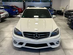 Calcitweiss unilack Gebraucht 2010 Mercedes C63 AMG AMG Limousine | 34.990 € (Superpreis)