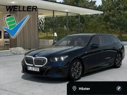 Carbonschwarz (schwarz) Gebraucht 2024 BMW i5 M Sport Kombi | 56.450 € (Superpreis)