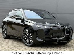 Black sapphire metallic Gebraucht 2025 BMW iX M Sport SUV | 96.290 €