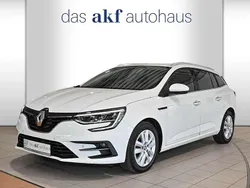 Gletscherweiss Gebraucht 2022 Renault Mégane GrandTour Business Kombi | 16.950 € (Etwas zu teuer)
