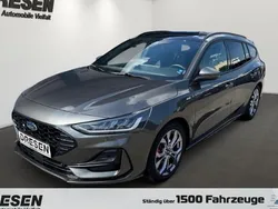 Grau Gebraucht 2024 Ford Focus ST-Line X Kombi | 26.690 € (Guter Preis)