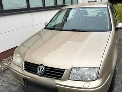 Gold Gebraucht 2001 VW Bora Limousine | 2.500 € (Fairer Preis)