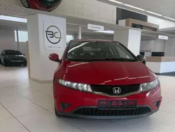 Rot Gebraucht 2008 Honda Civic Comfort Kleinwagen | 4.600 € (Fairer Preis)