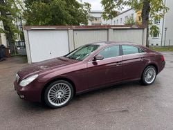 Rot Gebraucht 2007 Mercedes CLS350 Coupé | 12.900 €