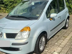 Silber Gebraucht 2005 Renault Modus Van / Kleinbus | 1.100 €