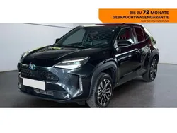 Mysticschwarz mica Gebraucht 2024 Toyota Yaris Hybrid Connect Style | 26.490 € (Fairer Preis)