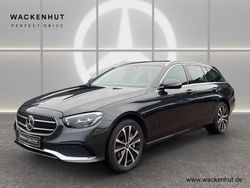 Grau Gebraucht 2023 Mercedes E300 Business Kombi | 35.789 € (Fairer Preis)